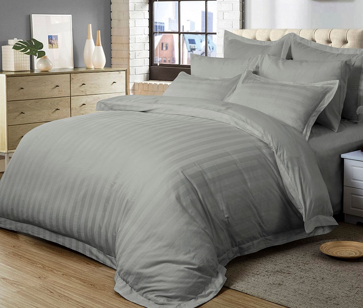 1000TC Ultra Soft Striped Super King Size Grey Duvet Doona Quilt Cover Set