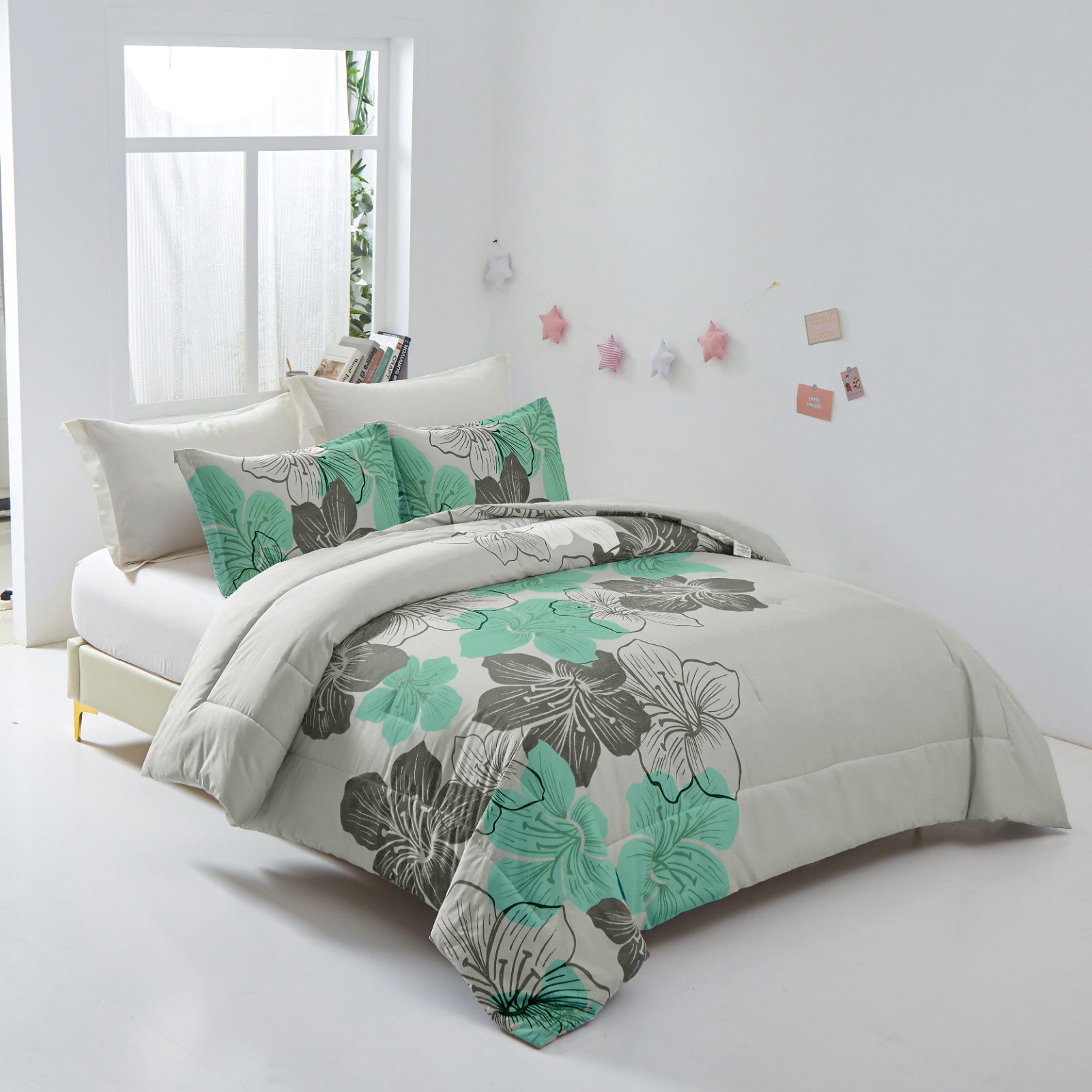 Floral Comforter Set, King Size, Green Floral 3-Piece Bedding, Lightweight Microfiber