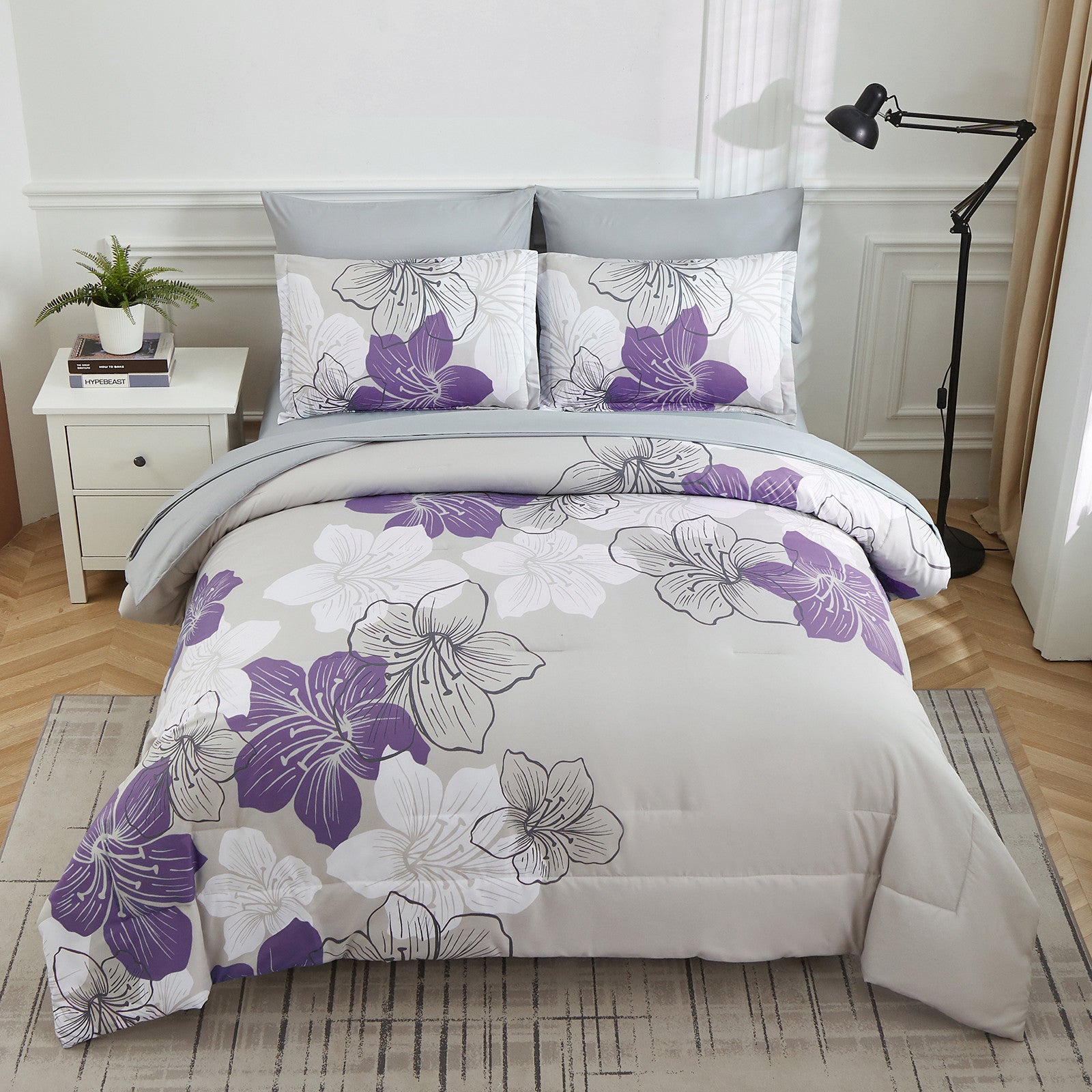 Floral Comforter Set, King Size, Purple Floral 3-Piece Bedding, Lightweight Microfiber