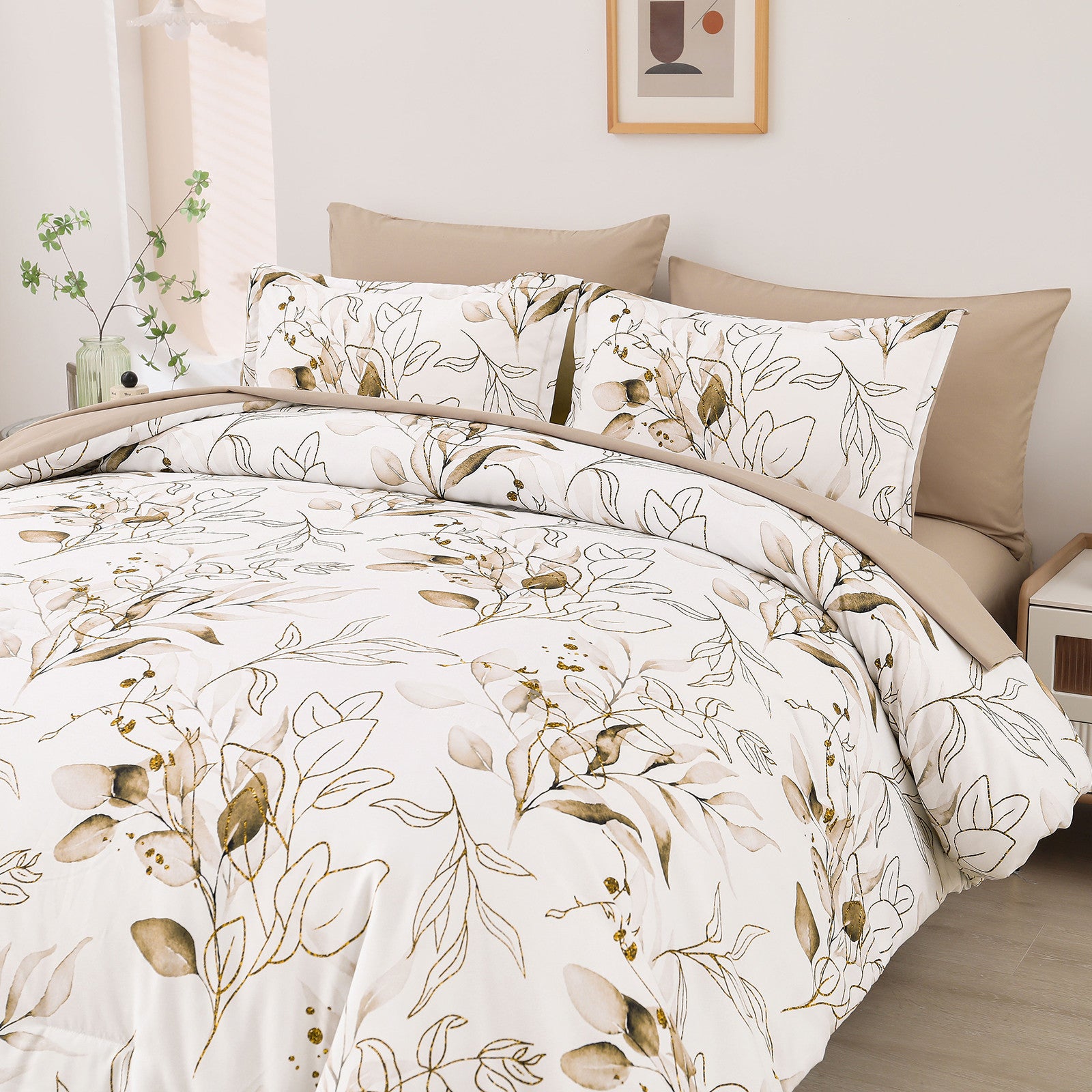 Soft Floral Leaf Comforter Set, King Size, Plush Quilted Bedding with Pillowcases