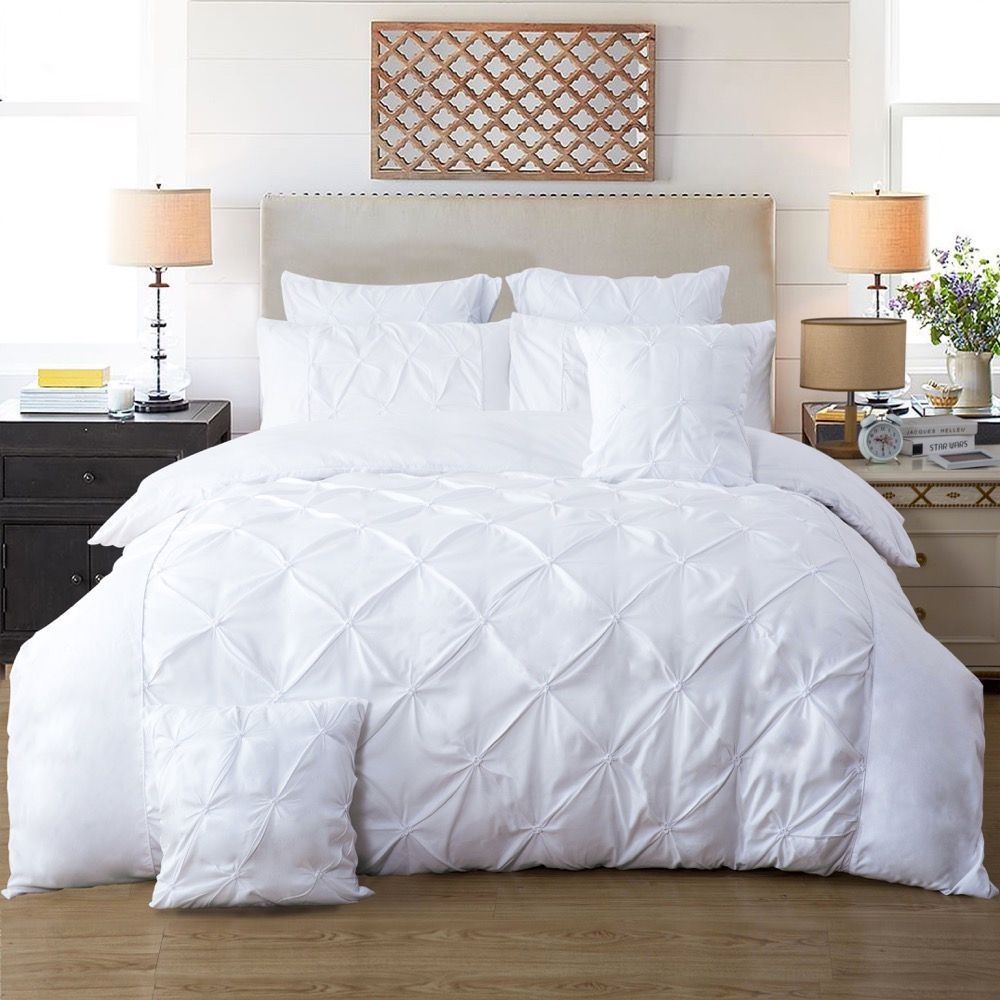 Diamond Pintuck Double Size White Duvet Doona Quilt Cover Set - Home & Garden > Bedding - Bedzy Australia