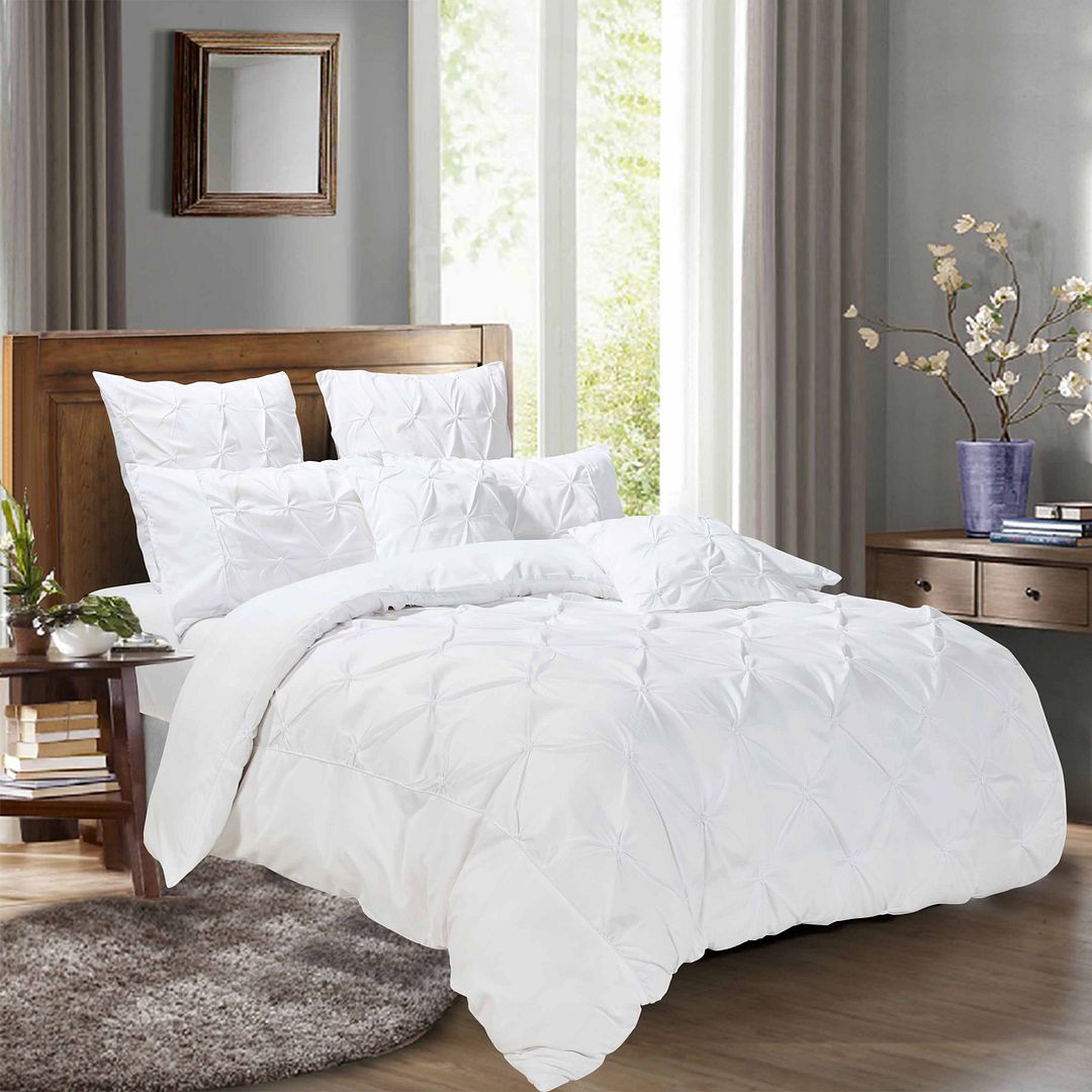 Diamond Pintuck Double Size White Duvet Doona Quilt Cover Set - Home & Garden > Bedding - Bedzy Australia